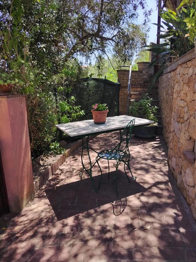 Апартаменты Il Casale Del Cortonese Сассари Экстерьер фото